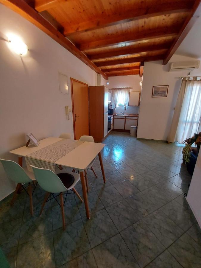Apartments Tomic 比奥格勒·纳·莫鲁 外观 照片