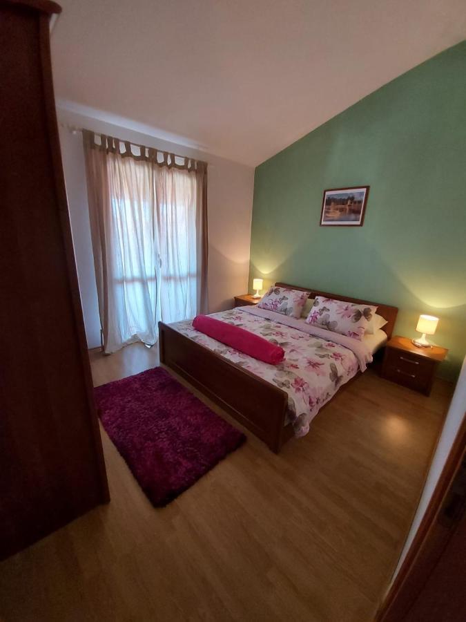Apartments Tomic 比奥格勒·纳·莫鲁 外观 照片