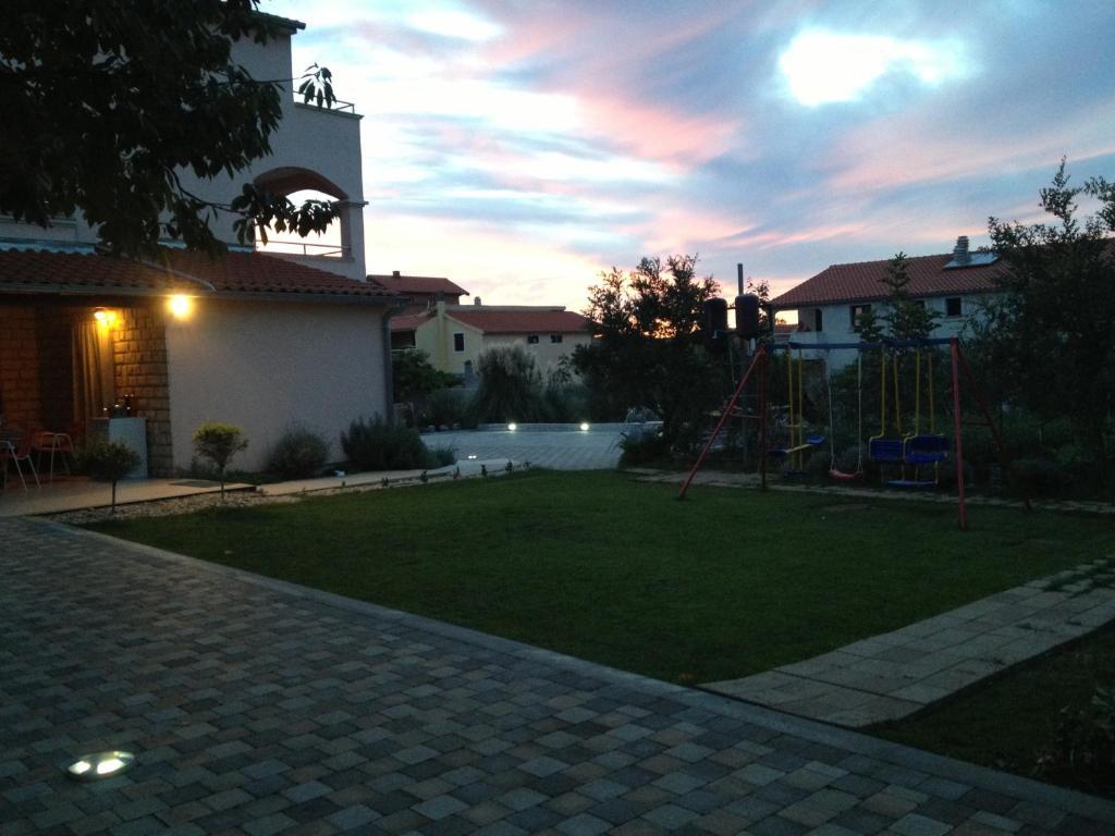 Apartments Tomic 比奥格勒·纳·莫鲁 客房 照片